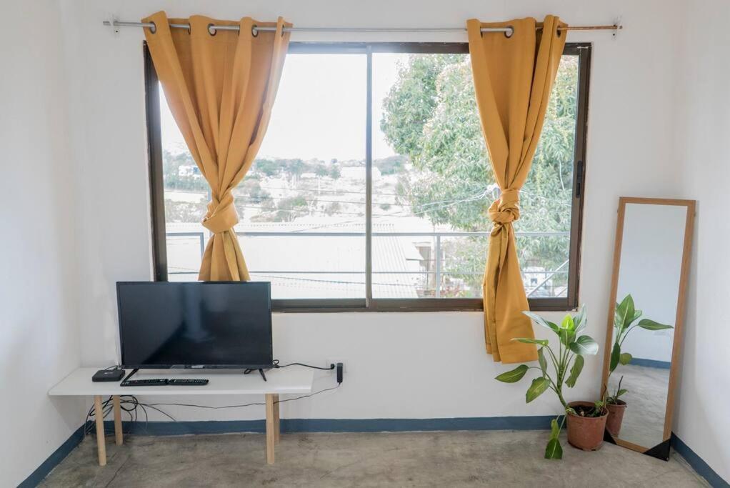 Nappo Room 2 Alajuela, Heredia,Sjo,5Min From Airport No Parking Guacima Exterior photo